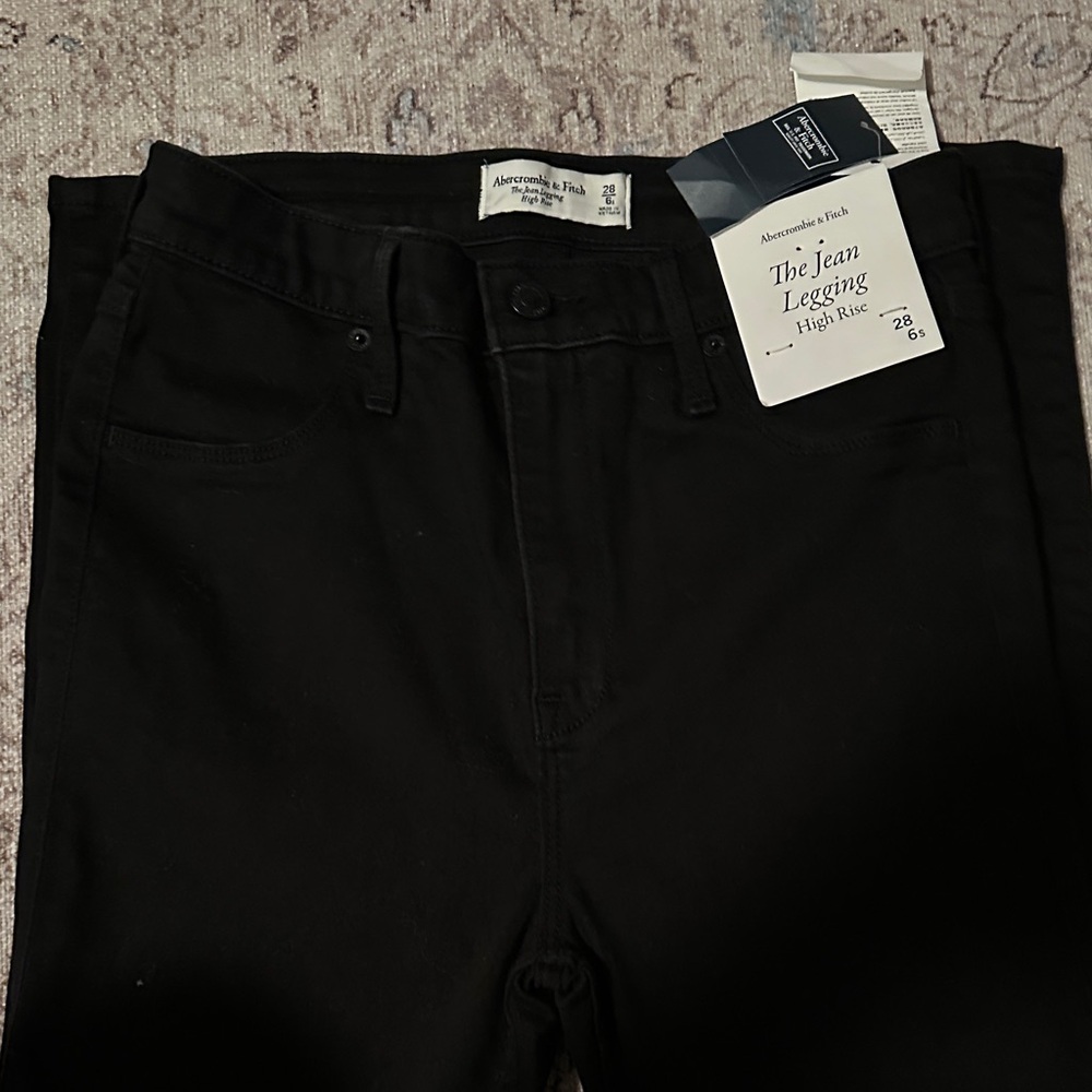 Abercrombie & Fitch Men's Skinny Jeans in Black